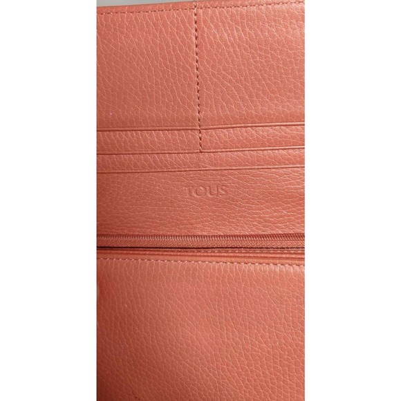 Womens TOUS WALLET Peach Leather Zip Around Clutch Credit Card Holder Large - Picture 4 of 7